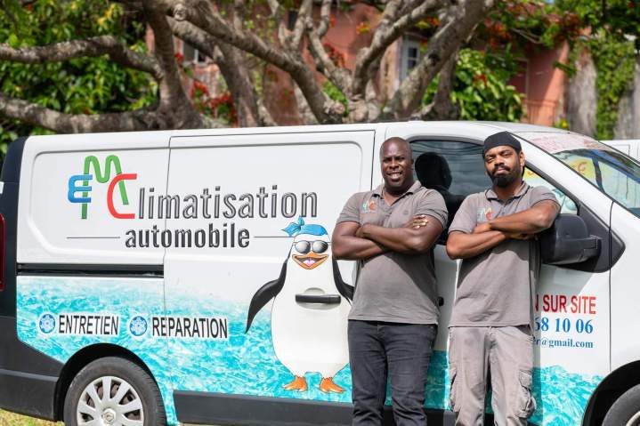 Fourgon et équipe d'intervention Guadeloupe